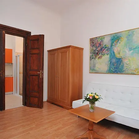 House Anenska Apartmán
