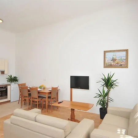 House Anenska *