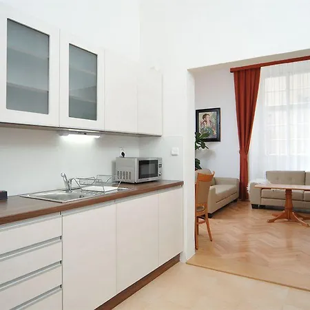House Anenska * Praha